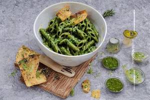 Pesto Green Sauce Pasta