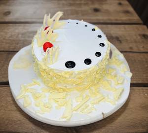 White forest gateau cake