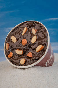 Chocolava Nuts
