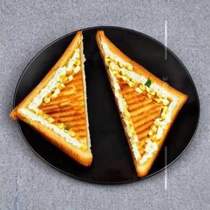 Aloo matar toast cheese sandwich