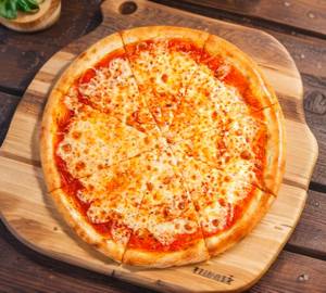 Fully loaded cheese burst pizza