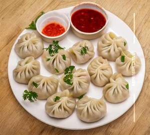 Chicken steamed momos [6 pieces]