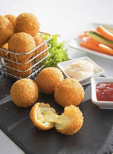 Crunchy Cheese Pops 12pc(feel The Crunch )