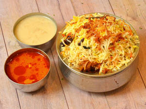 Murgh Dum Biryani (Chicken)