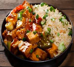Chilli paneer with onion chilli rice