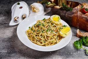 Aglio Olio Pasta