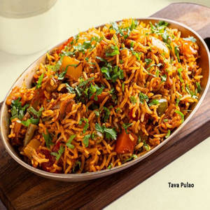 Tawa Pulao + Veg Raita
