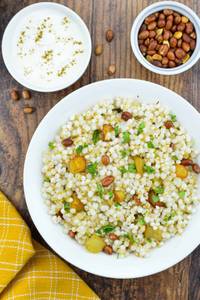 Sabudana khichdi with curd