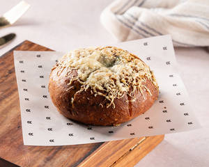 Korean Cream Cheese Garlic Bun