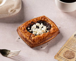 Onion Marmalade & Feta Danish
