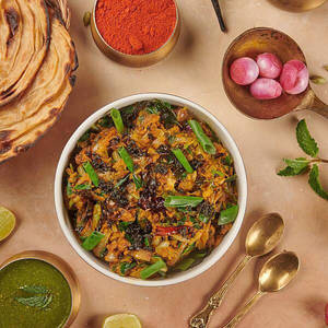 Moringa Spring Onion Besan ( Must Try)