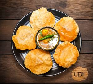Puri with sabzi [5 pieces]