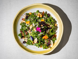 Kale Quinoa Salad