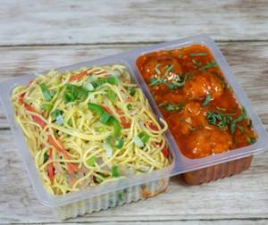 Chilli veg manchurian with hakka noodle