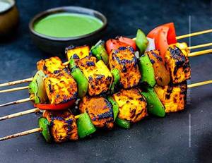 Achari Paneer Tikka
