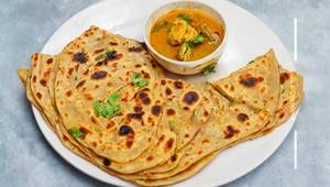 Chicken Mughlai Paratha