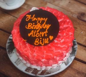 Eggless Strawberry Cake