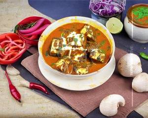 Paneer Kadahi Mushroom