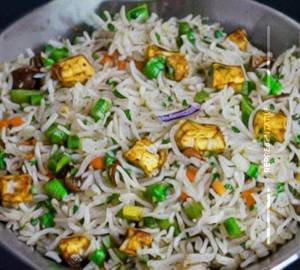 Veg Mushroom Paneer Fried Rice