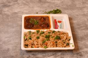 Fried Rice With Manchurian