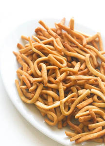 Roasted Tikha Gathiya [200 Grams]