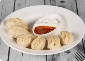 Chicken stemead momo [per plate 6 piece]