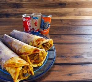 Single Egg Chicken Rolls
