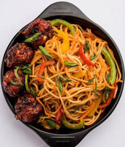 Veg Noodles + Veg Manchurian