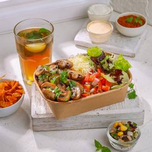 Chef Special grilled burrito bowl + Iced Tea