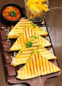 Veg Cheese Sandwich