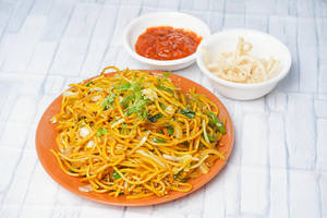 Veg Singapuri Noodle