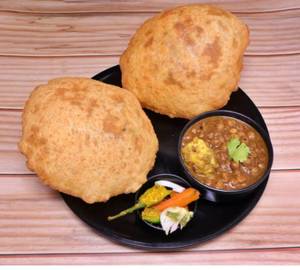 Chole Bhature [2 Bhature Full]