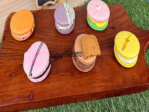 Macaron Festive Box