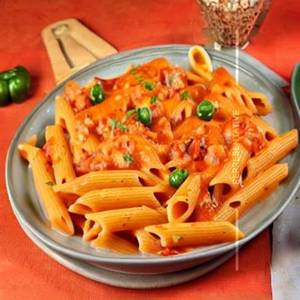 Chicken Pasta Red Sauce