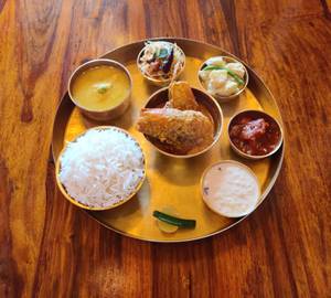Chingri Machher Thali