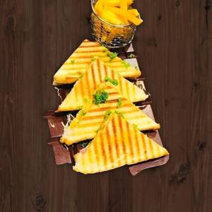 Cheese Tomato Chilli Sandwich