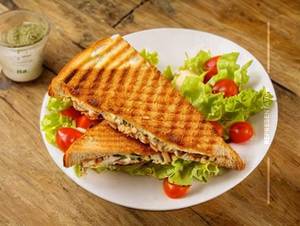 Mediterranean Chicken Sandwich