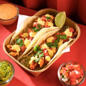 Chefs special crispy fish tacos (soft tortillas)