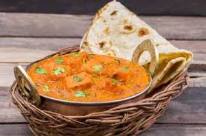 Paneer Do Pyaza + 3 Laccha Prantha + Raita + Salad