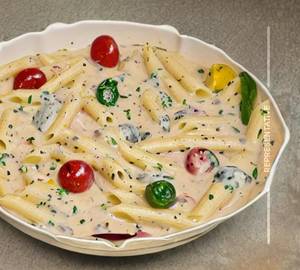 White Sauce Pasta