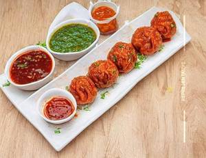 Chilly Momos