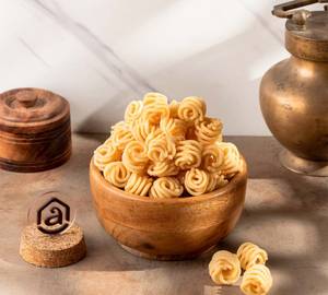 Thengai Paal Murukku - 250 Grm