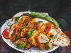 Paneer Ajwaini Tikka 6 Pcs 