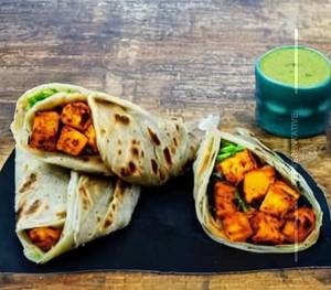 Paneer Lababdar Roll