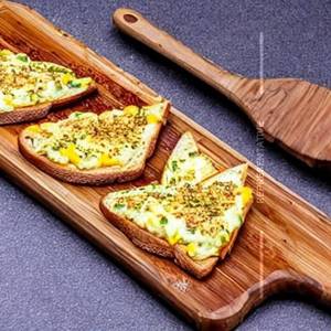 Garlic cheese toast