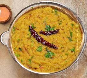 Dal khichdi tadka