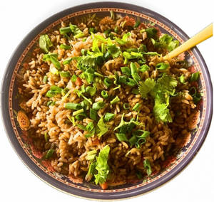 Chhasha Dey Ngyoepa (chicken Fried Rice)