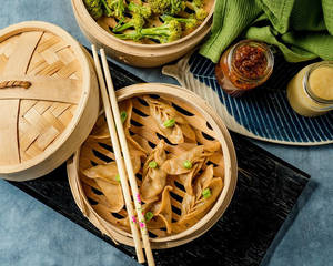 Veg Sampler Dumpling