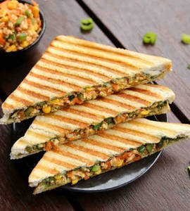 Peri Peri Chesse Grill Sandwich