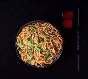 Mushroom Schezwan Noodles